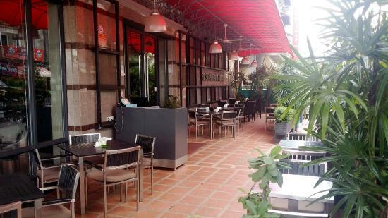 Olala Restaurant and Bar